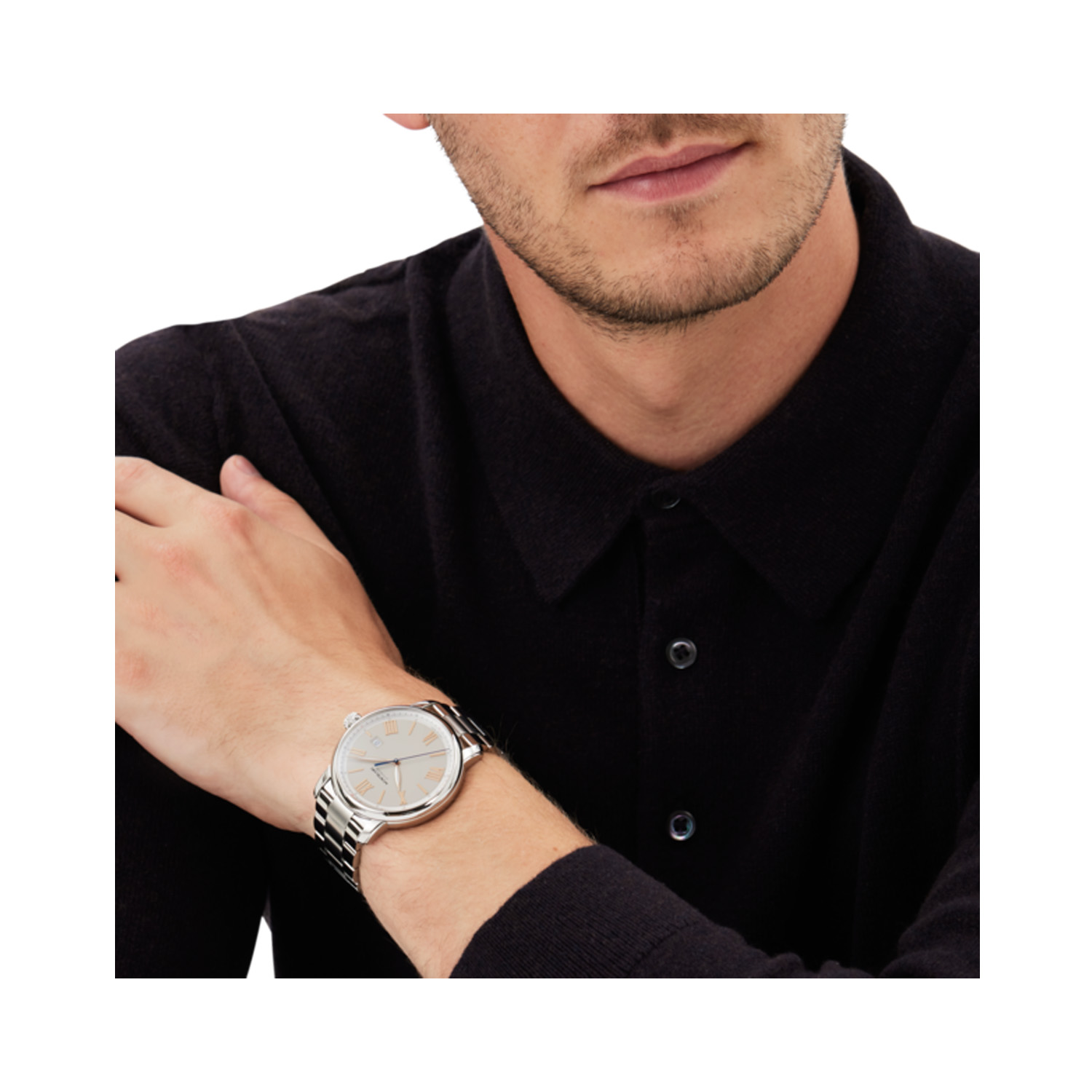 Montblanc, Star Legacy with a 43mm stainless steel case and bracelet strap featuring a date function and an ivory coloured dial.