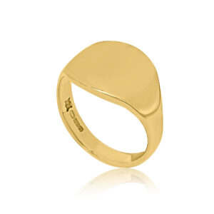 A 9ct yellow gold cushion shaped signet ring with a polished finish.