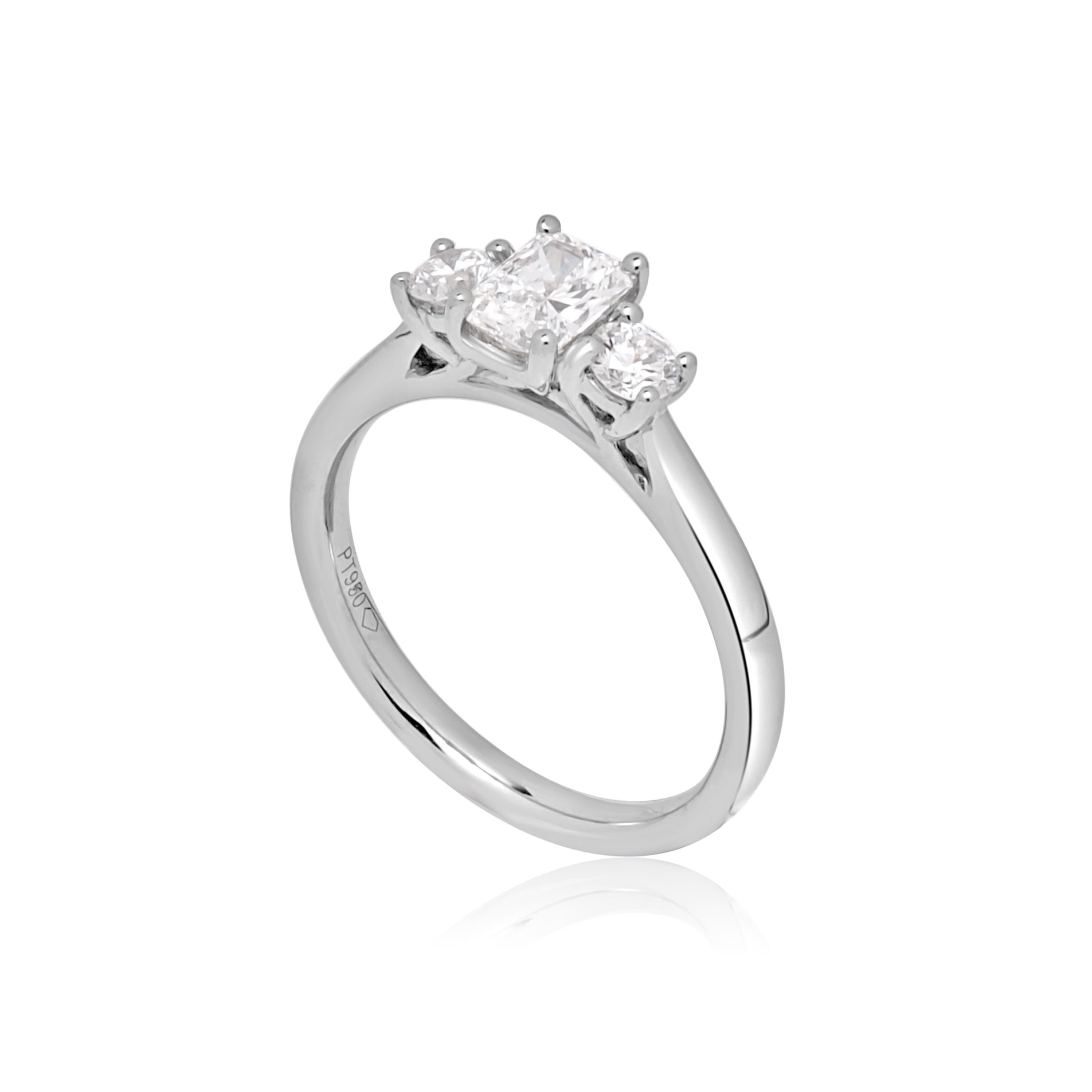 03-15-00104739 New, platinum diamond three stone ring, angled and upright